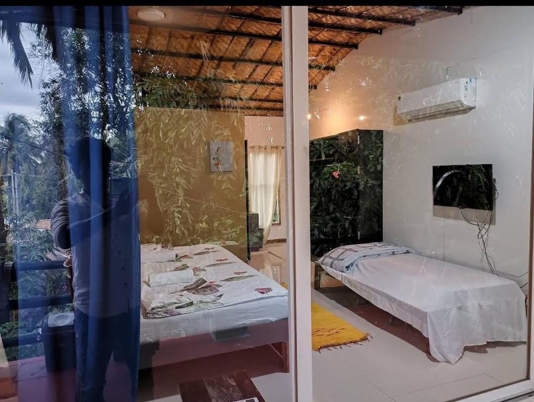 Lotus Riya Home Stay Hampi Cameră foto